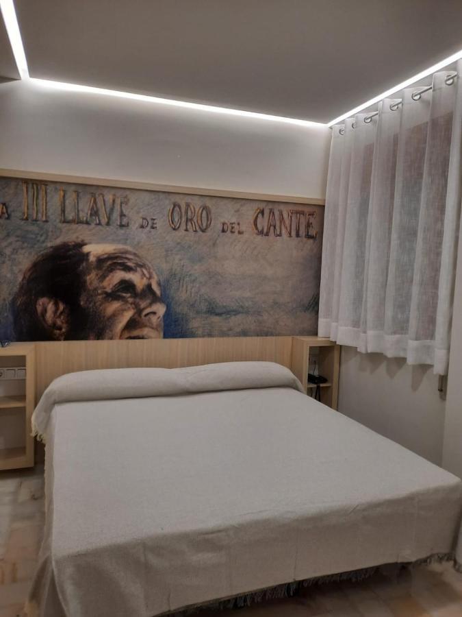 Hotel Mairena Mairena De Alcor Zewnętrze zdjęcie