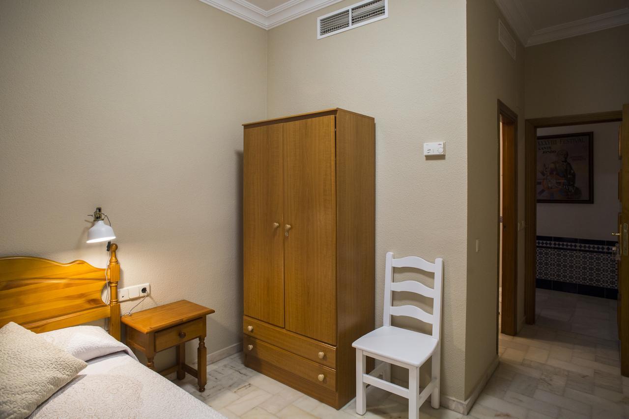 Hotel Mairena Mairena De Alcor Zewnętrze zdjęcie